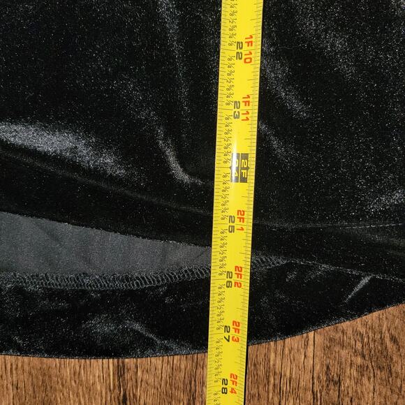 Umgee Black Velvet Peasant Burnout Animal Print Top Sz L NEW Holiday Christmas - Picture 10 of 13